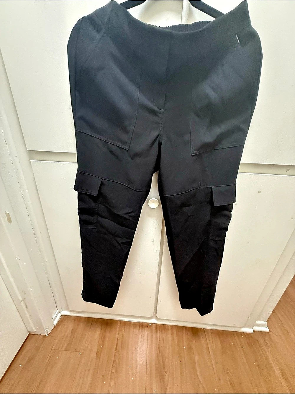 Express Breezily High-Rise Cargo Pant Black